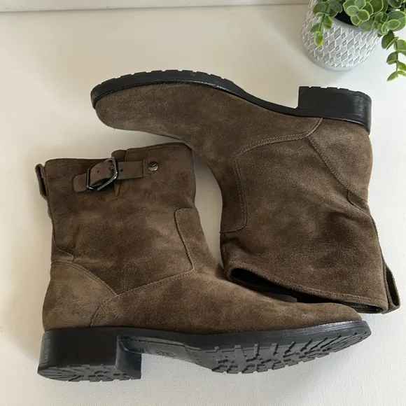 Vía  Spiga Brown Suede mid calfflat boots Womens