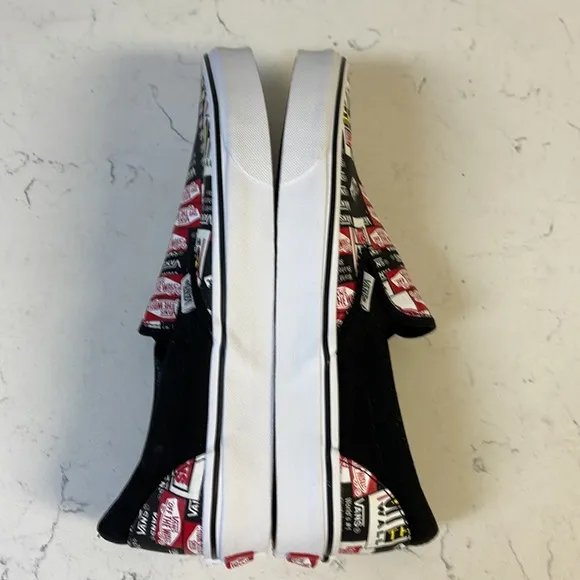 VANS CLASSIC SLIP-ON LABEL MIX SHOE BLACK TRUE WHITE Mens Size 10 NWOT
