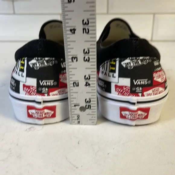 VANS CLASSIC SLIP-ON LABEL MIX SHOE BLACK TRUE WHITE Mens Size 10 NWOT