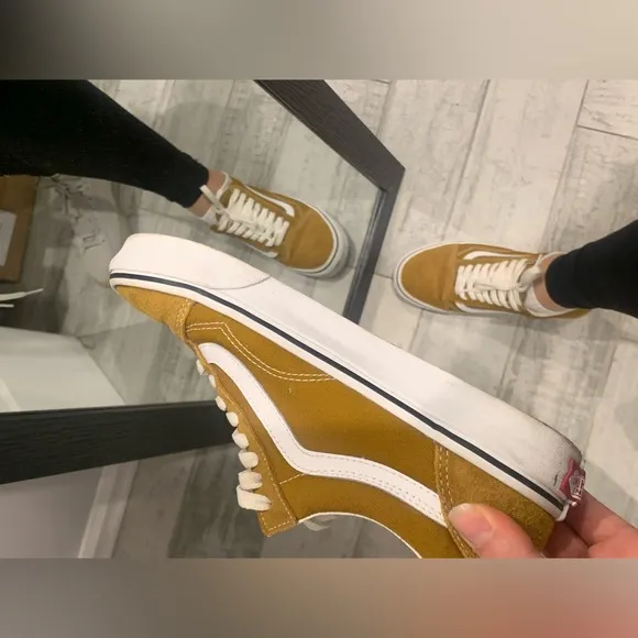Vans Off The Wall Old Skool Yellow Suede Classic Shoes Sneakers Women
