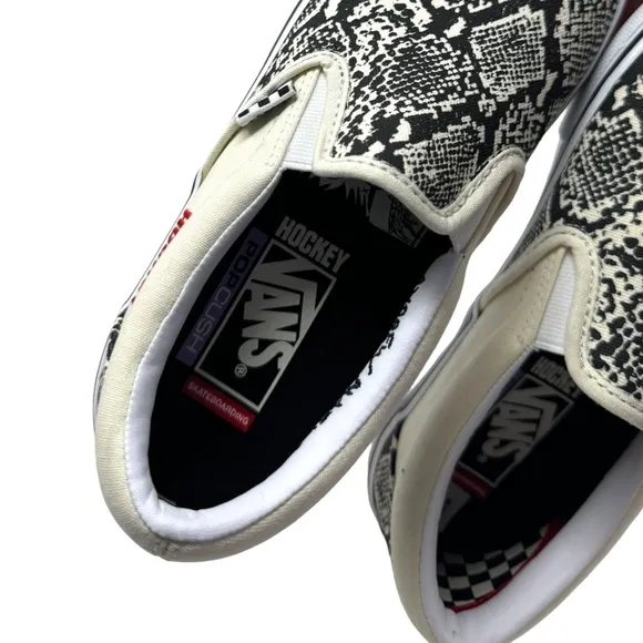 VANS Skate Slip On Sneakers Snak Women's Low Top Black White Canvas VN0A5FCA7W1