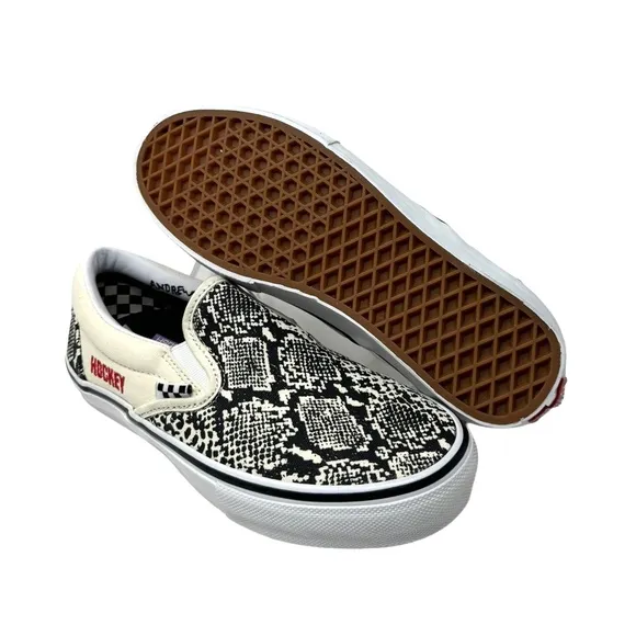 VANS Skate Slip On Sneakers Snak Women's Low Top Black White Canvas VN0A5FCA7W1