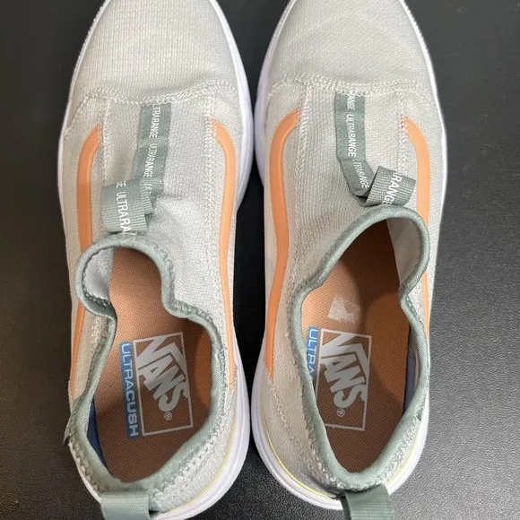 Vans UltraRange EXO Knit Slip On Sneakers Shoes Mens Size 9 Womens 10.5 Gray New