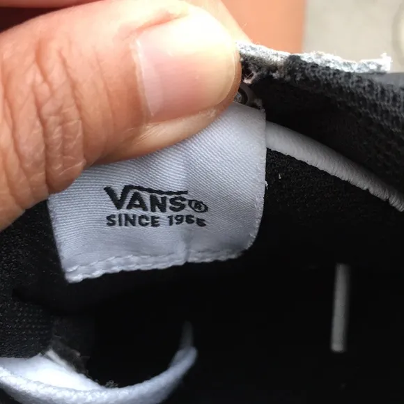 Vans Water-Resistant, Non Slip Sneakers, Size 7