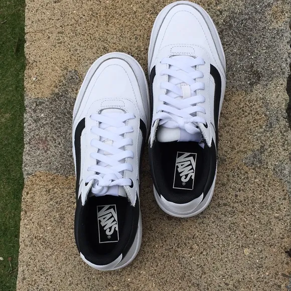 Vans Water-Resistant, Non Slip Sneakers, Size 7