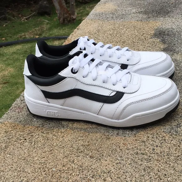 Vans Water-Resistant, Non Slip Sneakers, Size 7