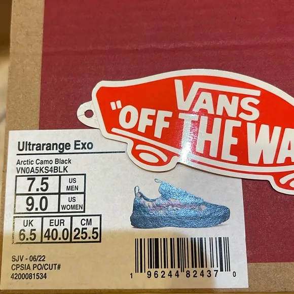 Vans WMNS Ultrarange ExoArctic Camo BlackVN0A5KS4BLKSneakers