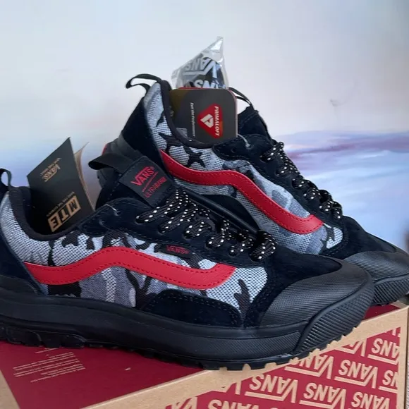 Vans WMNS Ultrarange ExoArctic Camo BlackVN0A5KS4BLKSneakers