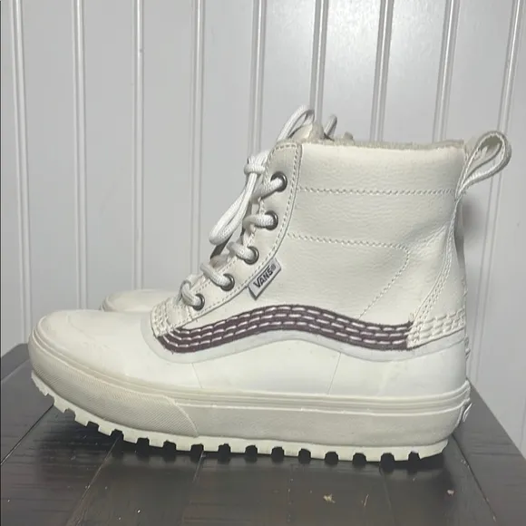Vans X Benny Urban Standard Mid Rain/Snow MTE boot