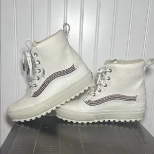 Vans X Benny Urban Standard Mid Rain/Snow MTE boot