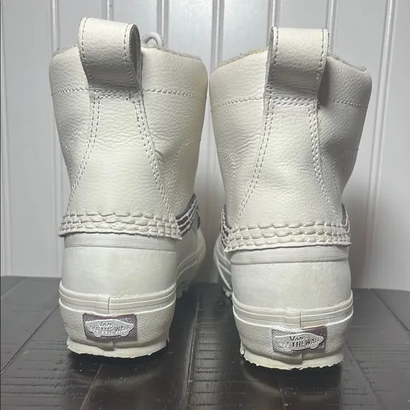 Vans X Benny Urban Standard Mid Rain/Snow MTE boot