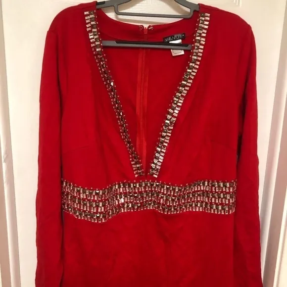 💃🏻🔥VENUS Red Plunging Embellished Dress🔥💃🏻