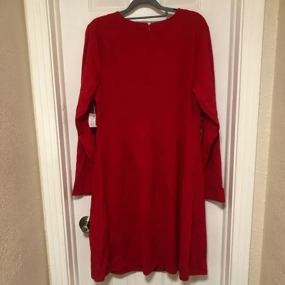 💃🏻🔥VENUS Red Plunging Embellished Dress🔥💃🏻
