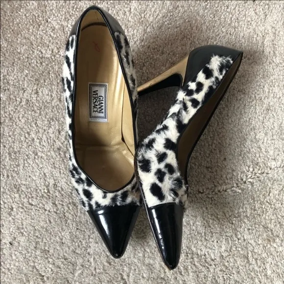 Versace zebra fur fabric pumps. 39.5