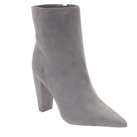 VINCE CAMUTO MEMBIDI SUEDE MID BOOTS NEW Size 8