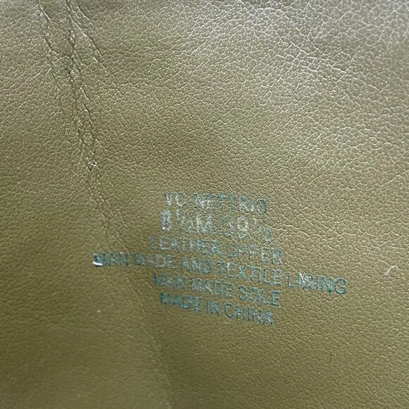Vince Camuto Women's Nettrio Green Suede Lug Sole Tall Boot Size 8.5