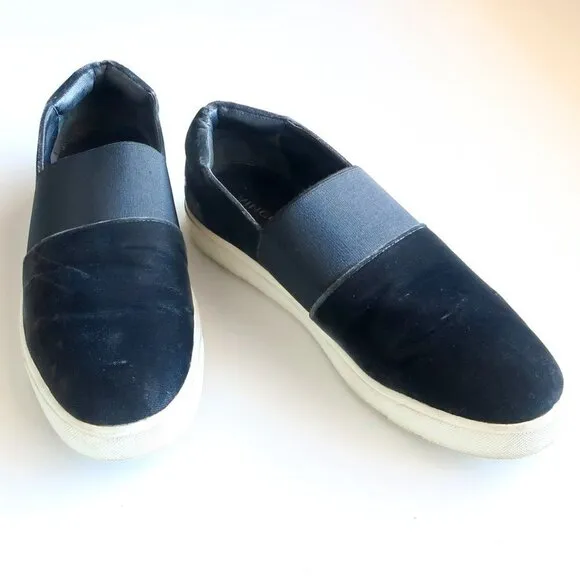 Vince Corbin Grey Velvet Slip On Sneakers / Flats / Shoes Size 9 M