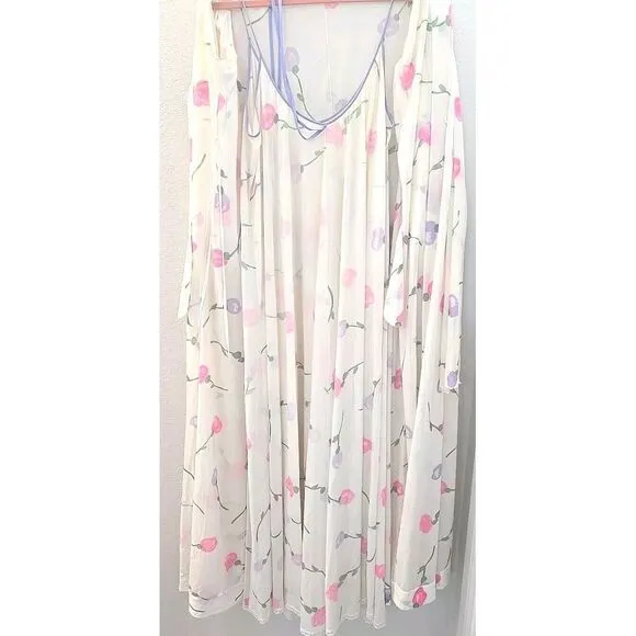 Vintage 1960s Lucie Ann Caftan, Dressing‎ Gown Long Sleeve w/ Signature Print