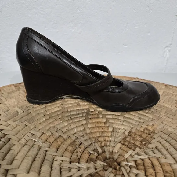 Vintage 1990s Y2K Chunky Wedge Square Toe Brown Mary Jane Shoes 7.5