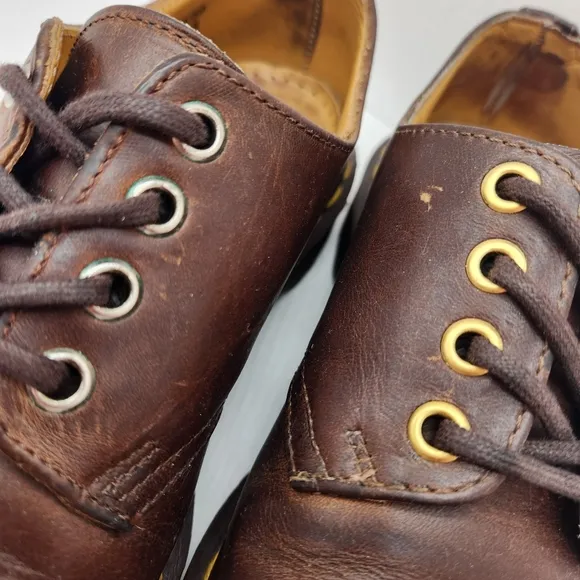 Vintage 90s Dr.Martens oxford shoes men's 6 brown leather 1561/59 chunky Made UK