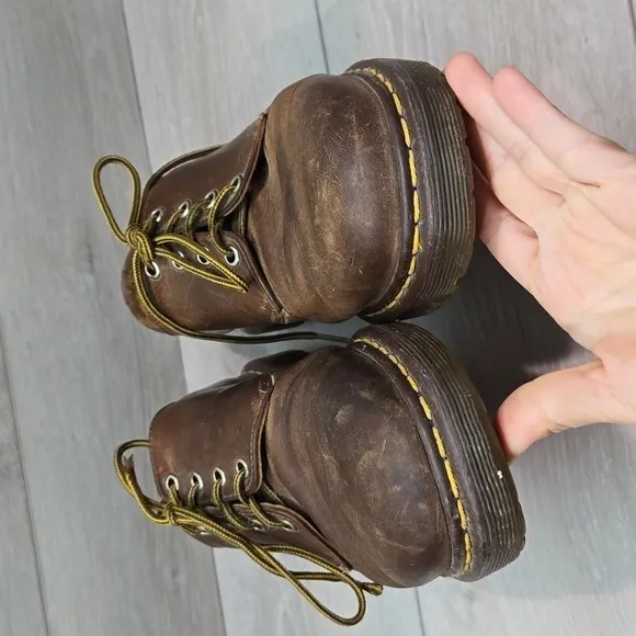Vintage Doc Dr.Martens Mens Leather Oxford Chunky Tractor shoes sz UK 9 US M 10