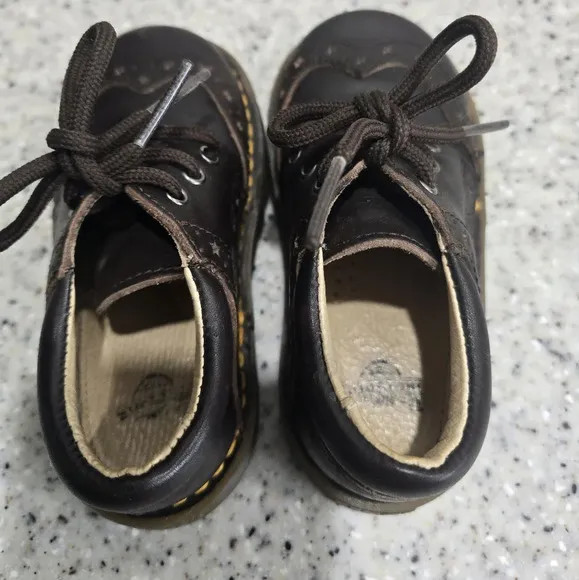 Vintage Dr. Martens Children's Brogues - US 7 toddler