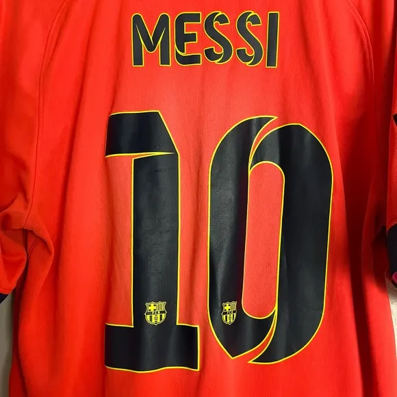 Vintage Mens Nike FCB Lionel Messi UEAFA Cup Jersey