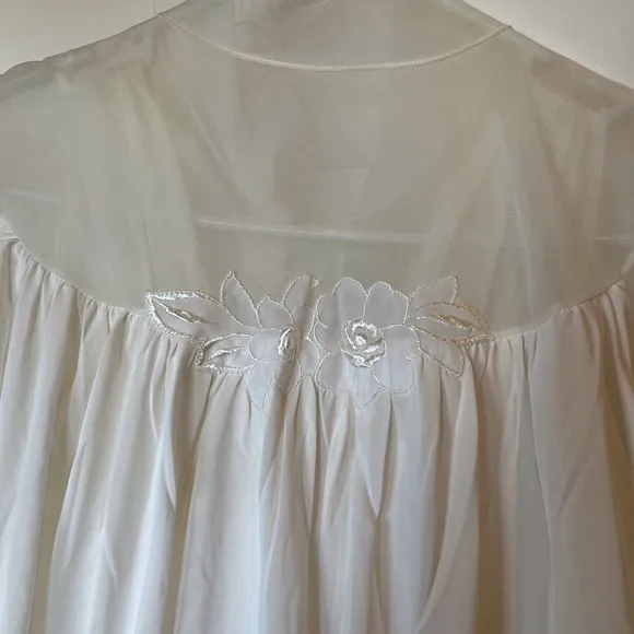 Vintage White Lace Nightgown, Robe and Slipper Set