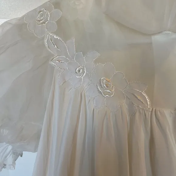 Vintage White Lace Nightgown, Robe and Slipper Set