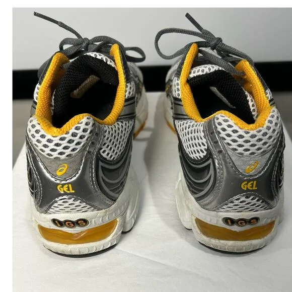 Vintage y2k Men's 9.5 Asics Gel Cumulus 11 Yellow silver metallic sneakers shoes