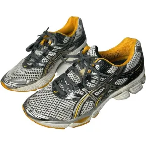 Vintage y2k Men's 9.5 Asics Gel Cumulus 11 Yellow silver metallic sneakers shoes