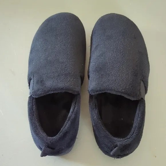 Vionic Indulge Kalia Slippers Black size 9