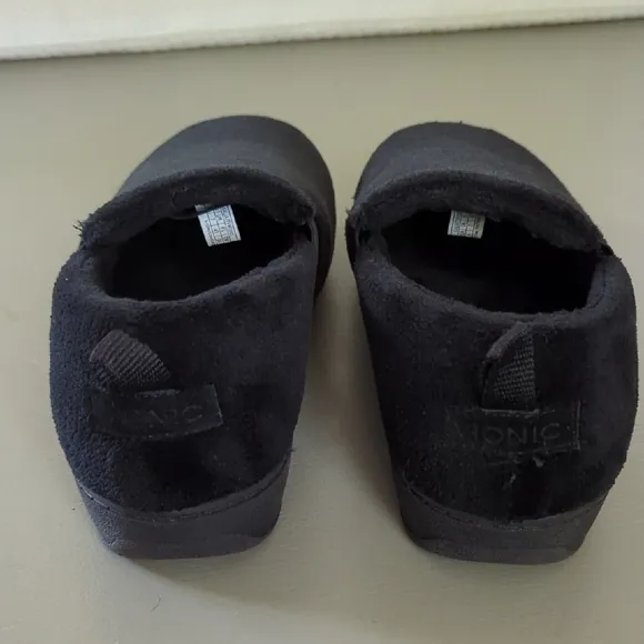 Vionic Indulge Kalia Slippers Black size 9
