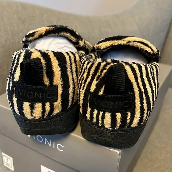 Vionic Indulge Kalia Tiger stripe slip on slipper size 5