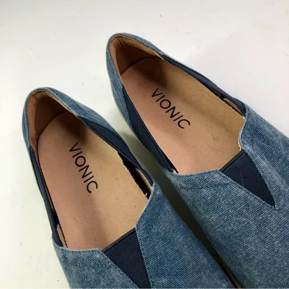 Vionic Ivy denim slip on sneakers orthopedic insoles elastic gores 7