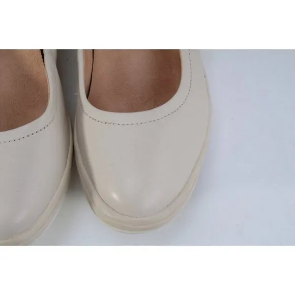 Vionic Jacey Slip On Shoes Sneakers Orthopedic Women's Sz 6