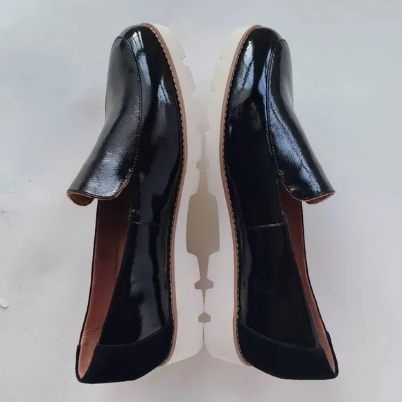 VIONIC Kensley Patent Leather Loafers 12 Wide Black Lug Sole Shoes