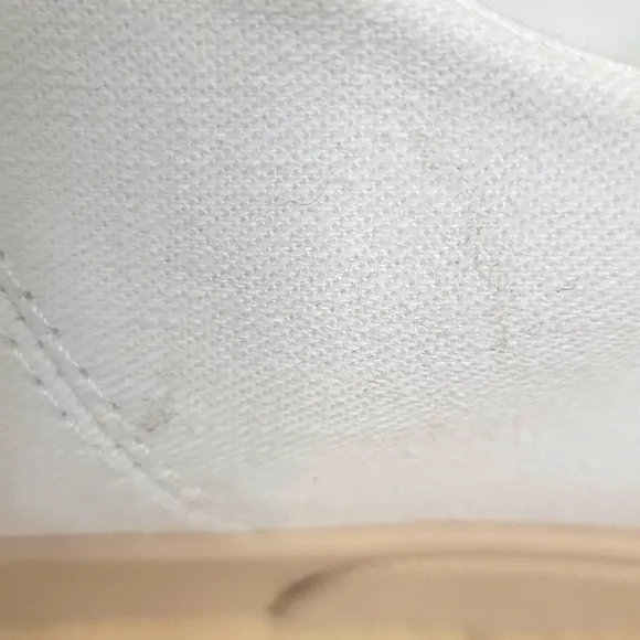 Vionic white and tan 🐫 7.5 sneakers 👟 tennis shoes arch support orthopedic