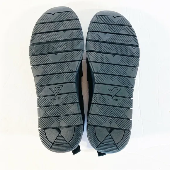 Vionic Women’s 8.5 Slip On Shoes Loafers  Comfort Flats Kristi Black Suede NWOT