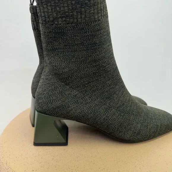 Vivaia Women’s Regina Peo Dark Olive Square-Toe Water-Repellent Heeled Boots