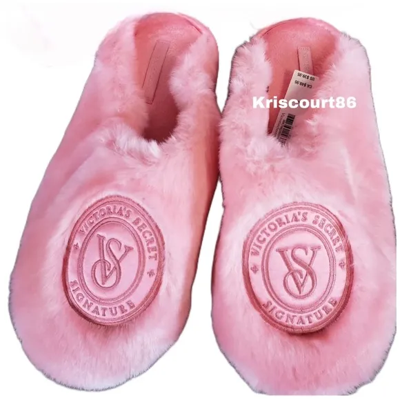 VS Passion Pink Robe &amp; Slippers NEW WITH TAGS