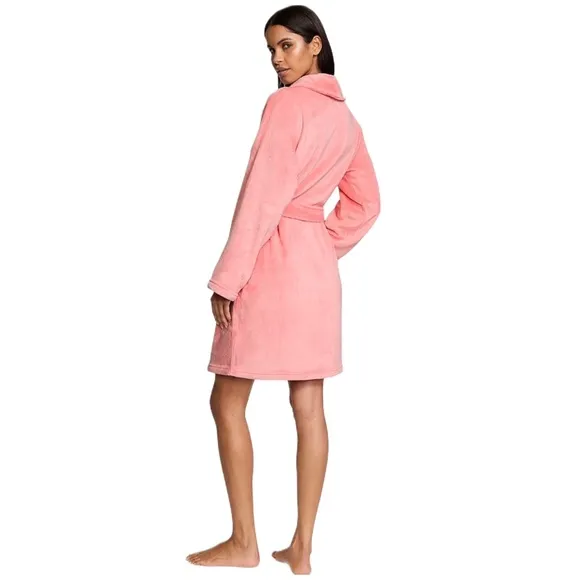 VS Passion Pink Robe &amp; Slippers NEW WITH TAGS