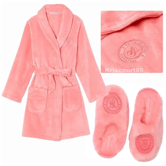 VS Passion Pink Robe &amp; Slippers NEW WITH TAGS
