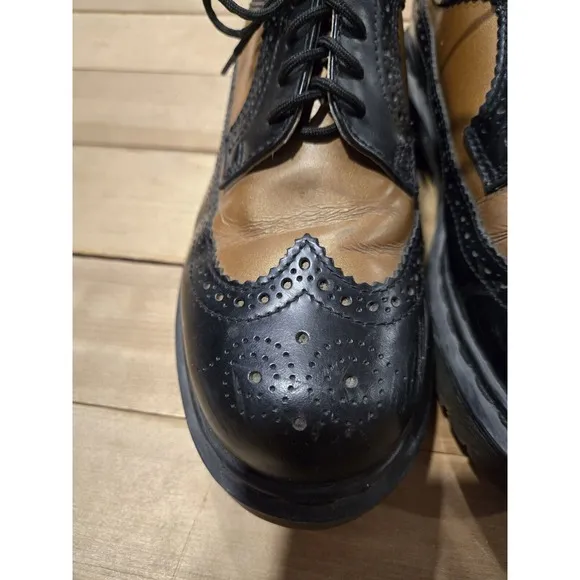 Vtg Doc Martens Platform Shoes Wing Tip Brogue Womens US 6 Y2K Chunky England
