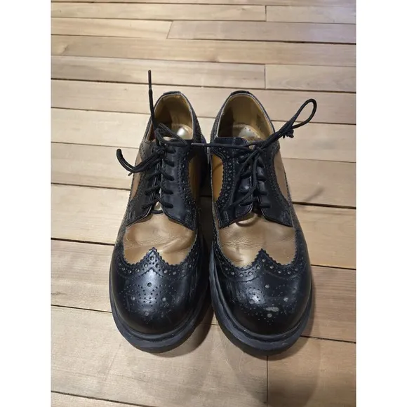 Vtg Doc Martens Platform Shoes Wing Tip Brogue Womens US 6 Y2K Chunky England