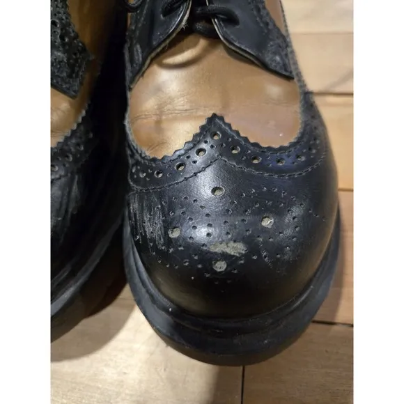 Vtg Doc Martens Platform Shoes Wing Tip Brogue Womens US 6 Y2K Chunky England