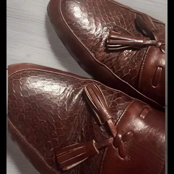 Vtg Luxury PHILLIP DE JARMO Black Leather Wingtip Tassel Loafer Men's Sz 9.5