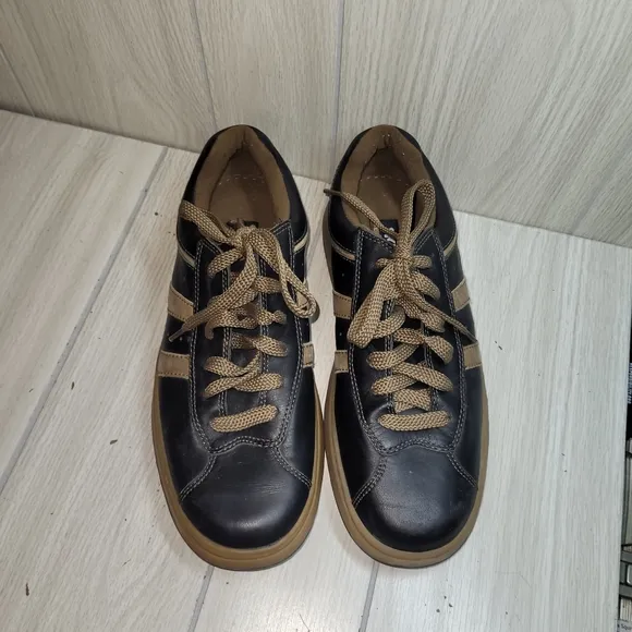 Vtg Y2K Chunky Skechers Men's Black and Tan Leather Shoes Size 9.5 Preppy
