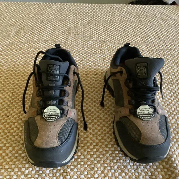 Waterproof work shoes Skechers Men’s waterproof construction safety toe size 8
