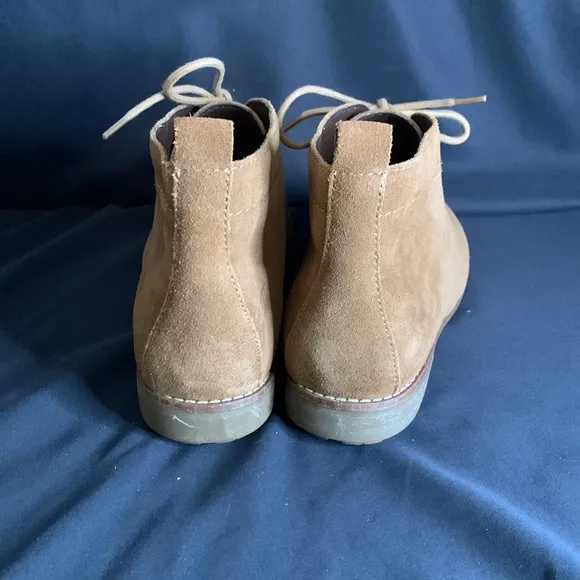 WHITE MOUNTAIN Women's Auburn Leather Boot Sz 6.5 M preowned but never worn